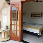 Casa Ubatuba Para 10 Pessoas Piscina Churrasqueira